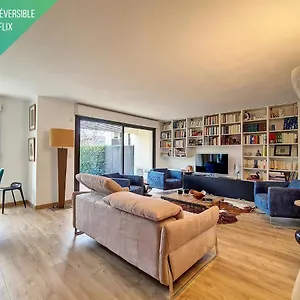  Appartement ღ Le Patio • T3 Avec Terrasse ღ Avec Climatisation